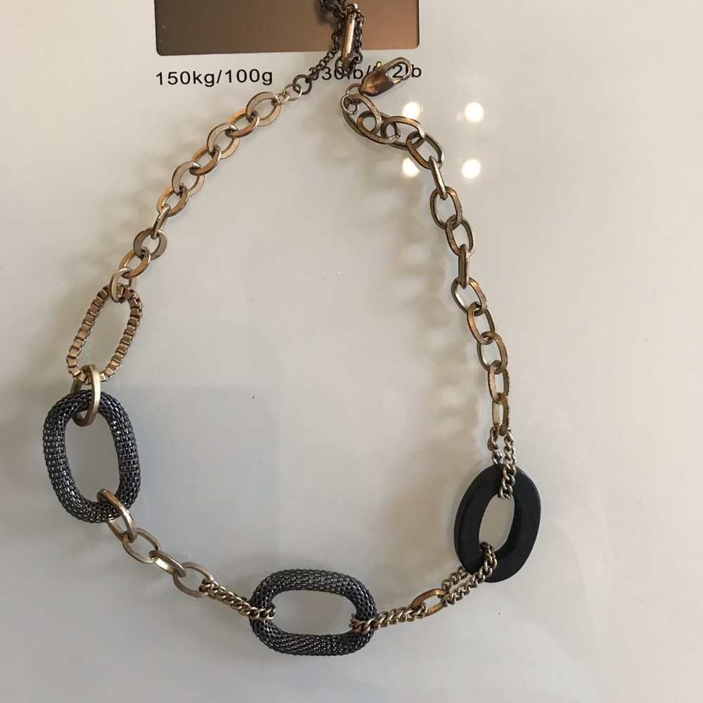Link chain necklace